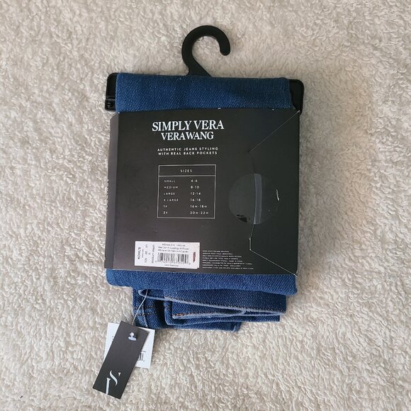 Simply Vera Vera Wang Medium Wash Denim Leggings With Rivets - Picture 2 of 2